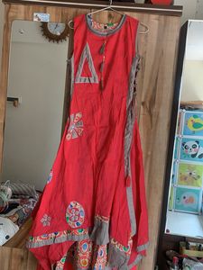 Ethanic Gown With Strug
