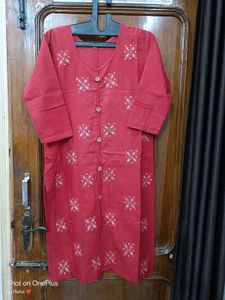 🇳🇿💫❤️Red Printed Kurti Elegant Work