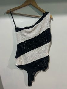 Women bodysuit