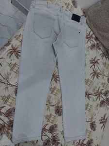 Light Wash Denim Jeans