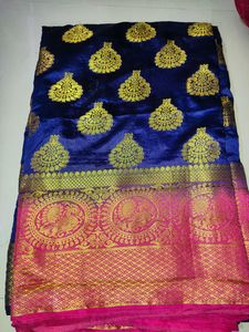 Stunning Banarasi Silk Saree: A Timeless Treasure