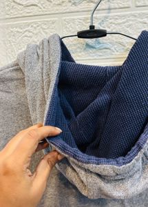 🇺🇸 Guess Imported Hoodie