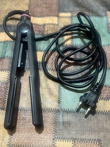 Bella  Hair Straightner In New Like Condition