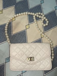 Pretty Pearl Bag