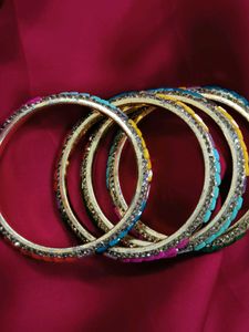 Multicolor metal lac bangles/ churi