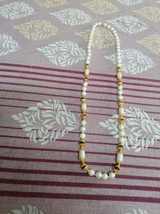 Elegant Pearl Necklace