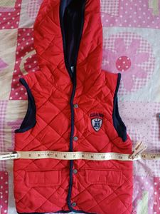 CLEARANCE : Winter sleeveless Jacket for 3-4yr