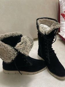 Black Suede Lace-Up Winter Boots