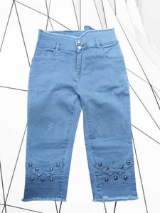 C@15 Size-30 Slim Capri