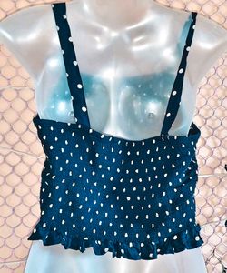 SizeM/L 🎁Buy 2 Get 1 Free 🎁Polka Dot Crop Top