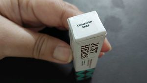 just herbs lip care kit
