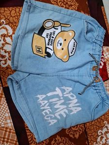 Graphic Print Denim Shorts
