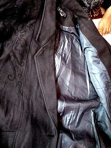 Elegant Embroidered Blazer