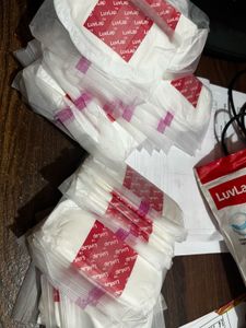 LuvLap Disposable Breast Pads