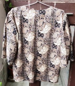 New Printed Top