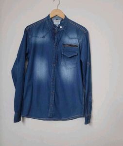 Stylish Denim Shirt Gesture
