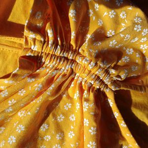 Yellow Tied Up Top✨