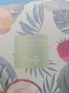 MINISO SET OF 4 CANDLES