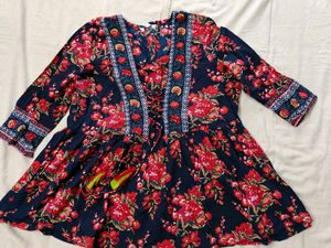 Blue And Red Empire Shape Top For Women