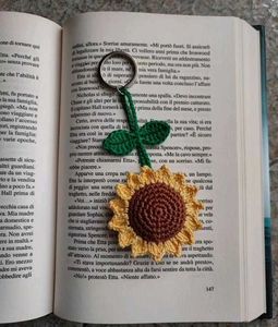 Sunflower keychain