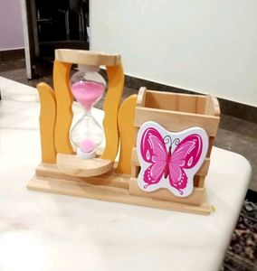Sand timer stand for stationary