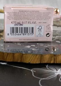 Salvatore Frragamo Signorina Eau de Parfum