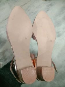Shimmery Heels😍🎀