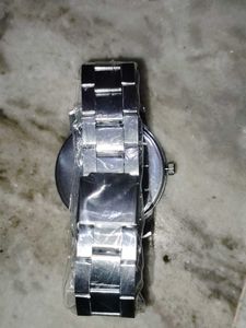 New Steal Rist Watch With Premium Colour