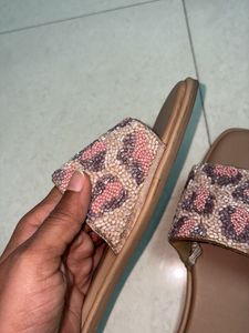 LUNA BLU 39 Stylish Leopard Print Slides