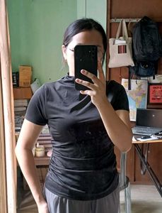 Amusi Top