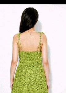 Urbanic Dress 💚