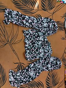 Beautiful Floral Print Crop Top