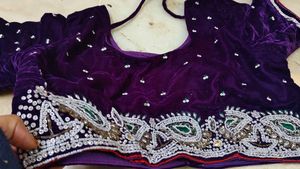 Purple Velvet Embellished saree with blouse 😍