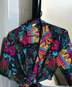 Vintage Floral Print Tie-Front Top