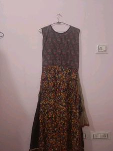 Black Multicolour Gown