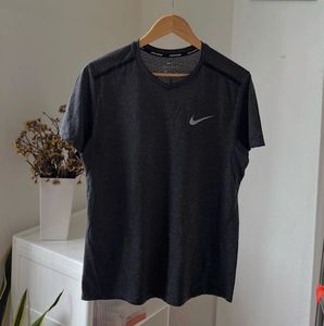 Nike Dri-FIT Tee