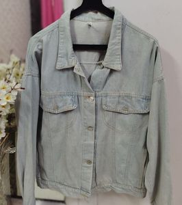 Denim Jacket - Stylish & Versatile