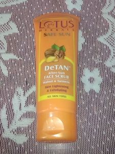 LOTUS SAFE SUN DeTAN After-Sun SCRUB