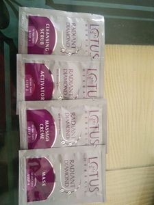 Lotus Diamond Facial Kit