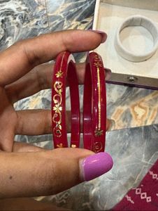 916 Gold Bangle