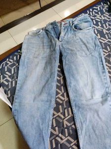 Light Wash Denim Jeans