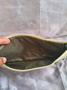 Green Pouch