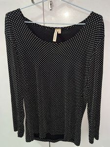 POLKA DOTS TOP 🖤