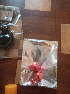 Accessory pack of 24 things