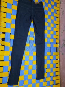 Black Jeans | Waist Size 28 | 24 Carat Brand| WOME