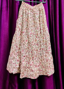 This Is A Long Skirt With Flower Prints 🌸