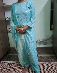 Three Piece Blue Printed Kurta Set Wth Chunni