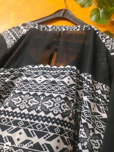 Black White Top