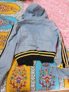 denim short jacket