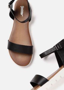 Roadster Black Ankle Strap Sandals